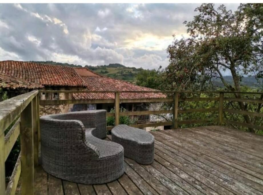 La Casina Roja - Santolaya De Cabranes Villa Arboleya Kültér fotó