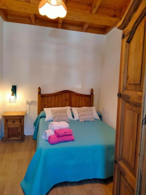 La Casina Roja - Santolaya De Cabranes Villa Arboleya Kültér fotó