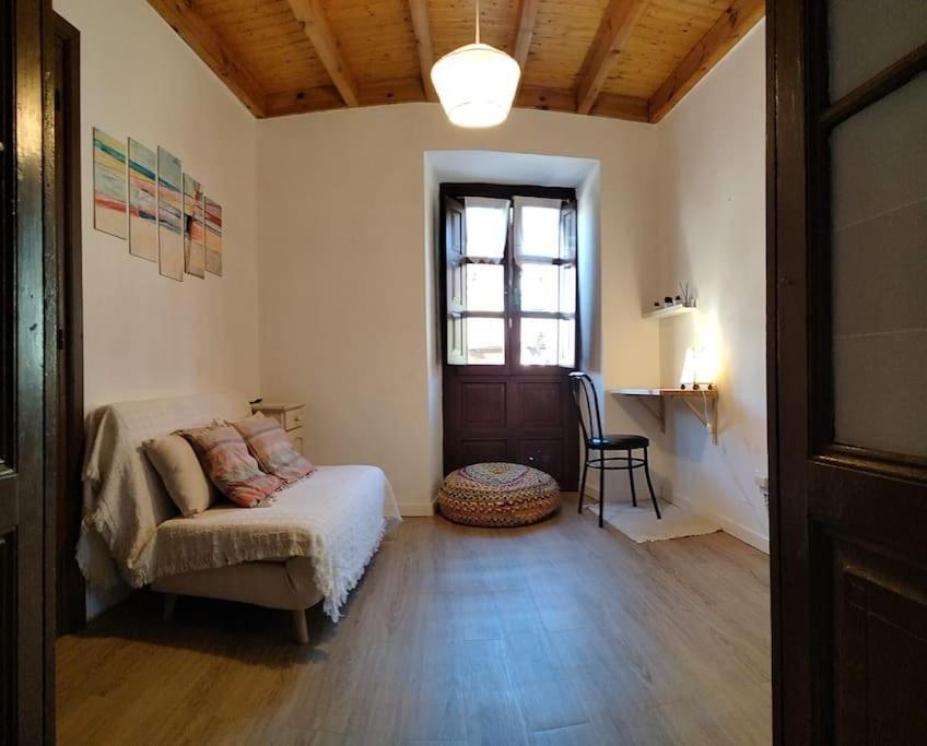 La Casina Roja - Santolaya De Cabranes Villa Arboleya Kültér fotó